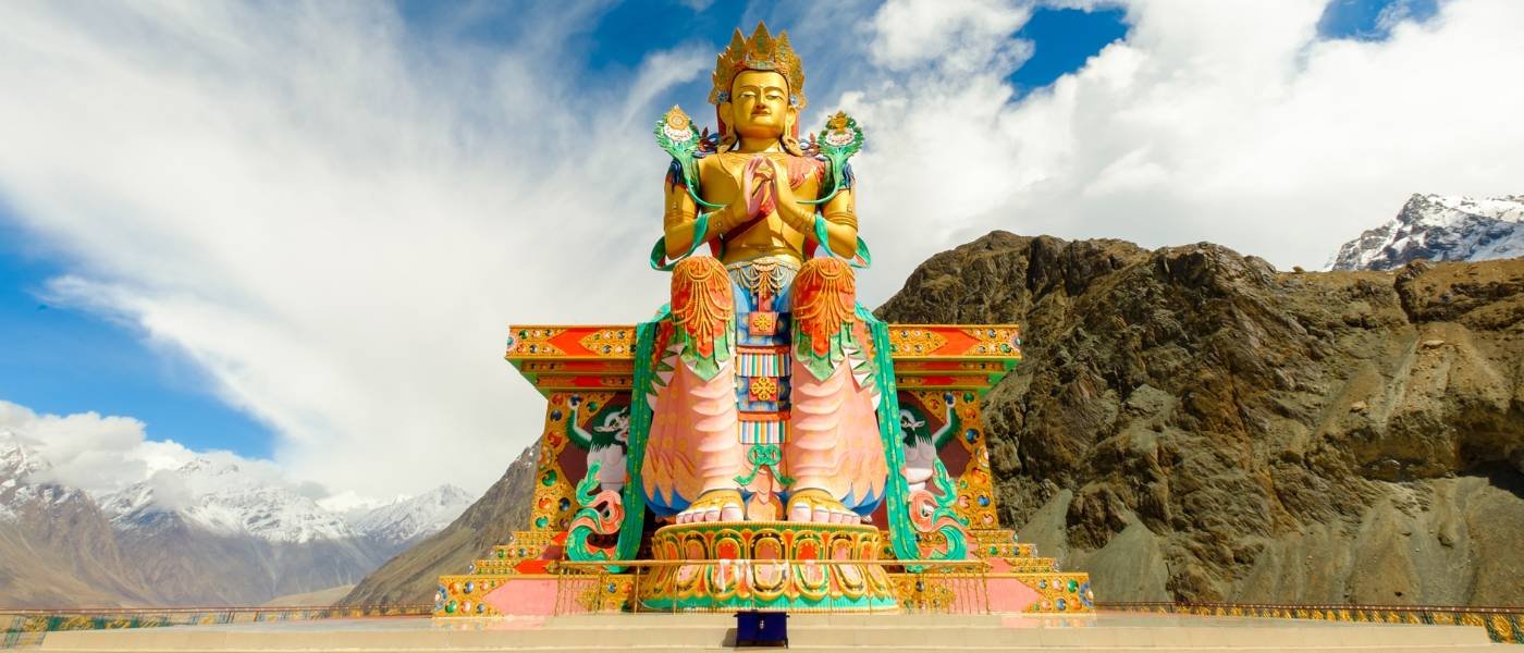 Leh Ladakh Tour Package with Nubra & Pangong
